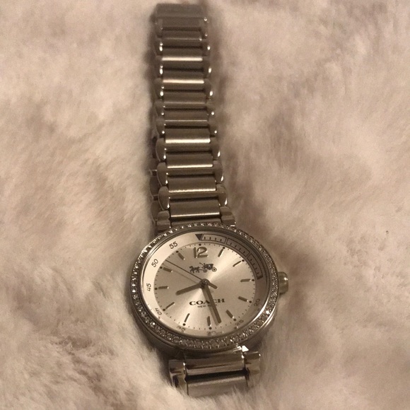 Authentic COACH stainless steel Ladies Watch - Picture 2 of 8